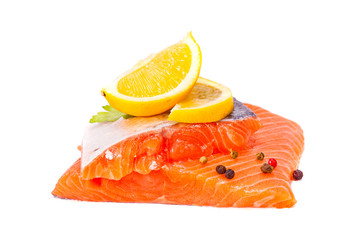 Salmon with lemon and pepper 