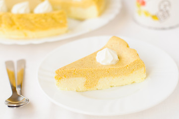 Crustless Pumpkin and Quark (Cottage Cheese) Cheesecake