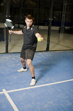 Paddle tennis player