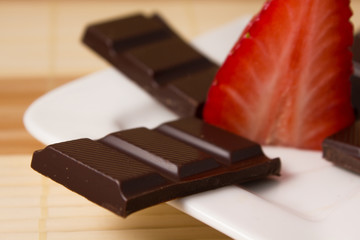 chocolate bars vs strawberry