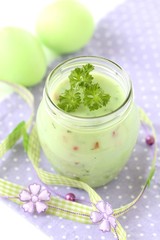 Ostern: Kräutersuppe