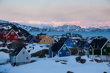 Fototapete Nördlicher Polarkreis Das letzte Licht in Sisimiut, Grönland.