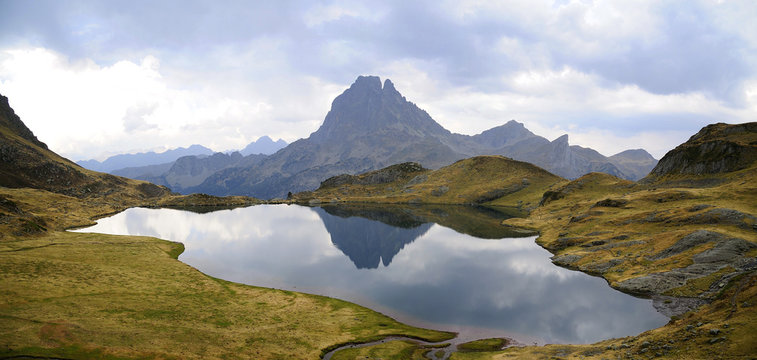 Panorama du Pic du midi d'ossau