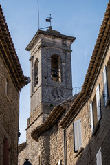 Fototapeta na wymiar Wieża Kościół Matki Boskiej Wniebowziętej