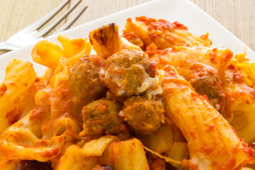Baked pasta with meatballs