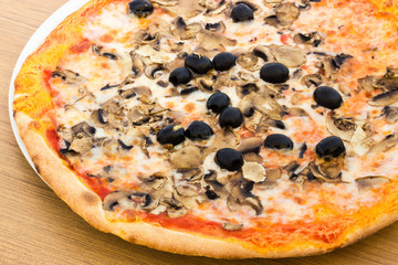 Pizza with mushrooms