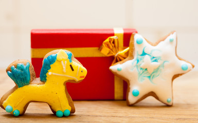 Gingerbread cookies pony star decoration gift box. Christmas.