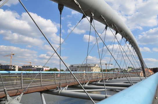 Fototapeta Le pont Kladka bernatka, la Vistule, Cracovie