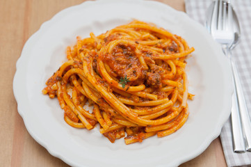 Pasta mit Tomatensauce