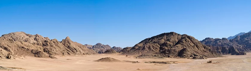 Fotobehang Desert panorama © Serhii Shcherbakov