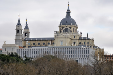 Obraz premium Catedral de la Almudena, Madrid (España)