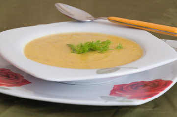 creamy soup with fennel