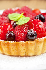Cake with fresh berries