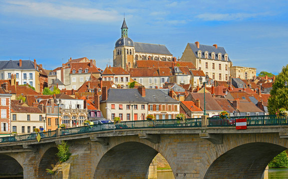 Ansicht von Joigny / Burgund, Frankreich