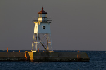 Fototapeta na wymiar Grand Marais Lighthouse