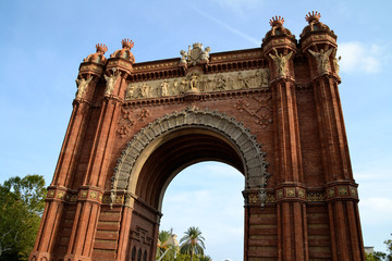 Fototapeta na wymiar Arc de Triomf in the city of Barcelona, Spain