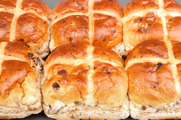 Hot cross buns