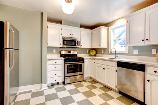 Great color solution for kitchen room design