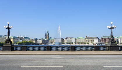 Lombardsbrücke Hamburg