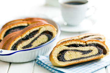 poppy seed strudel