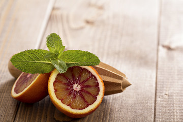 Blood oranges with fresh mint