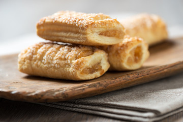 Blättertei-Apfel-Taschen