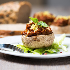 Champignon mit Sojahack und Sojakäse
