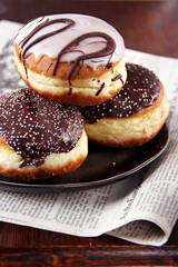 schokoladen donuts