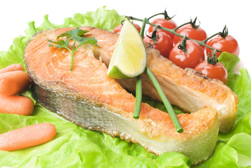 salmon steak with vegetables