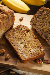 Homemade Banana Nut Bread