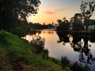river side in melbourne 