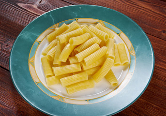  Pasta Rigaton