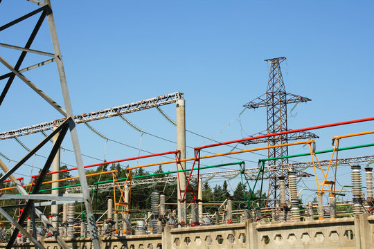 Electrical power high voltage substation