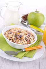 muesli,milk and apple