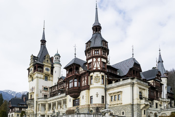 Fototapeta premium The Peles Castle in Sinaia, Romania