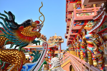 Decoration and Dragon Statue in Chinese Temple
