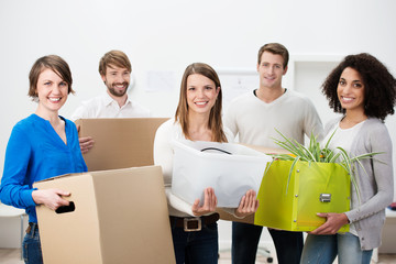 junges team zieht in neues büro