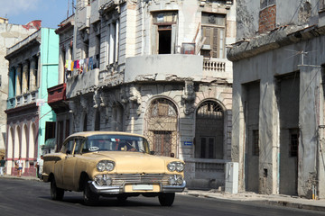 Old car running in Havana