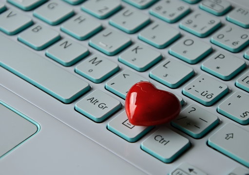 heart on laptop