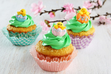 easter cupcakes