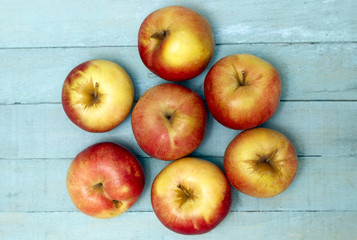 Organic Apples