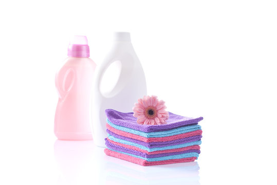 clean cotton towels and washing detergents for doft laundry