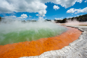 Champagne pool