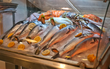 Свежая рыба