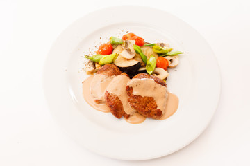 steak with vegetables