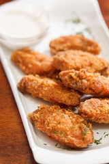 Chicken wings with sauce