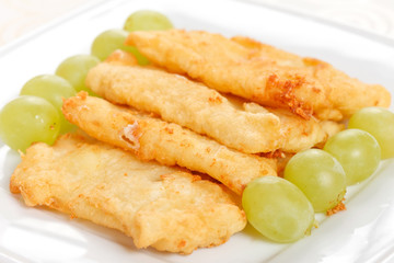 fried mozzarella with grapes