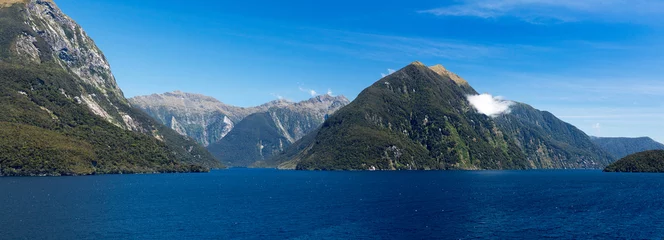 Plaid mouton avec motif Nouvelle-Zélande Fjord of Doubtful Sound en Nouvelle-Zélande