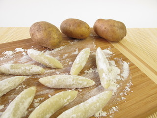 Fingernudeln