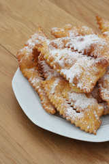 crostoli_ dolce di Carnevale
